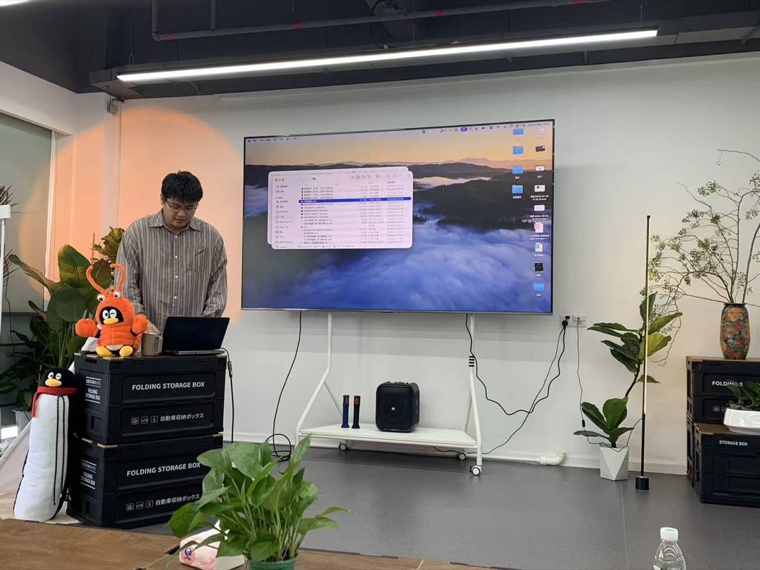 AI-OPC生态中心·系列沙龙 现场05